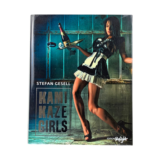 Stefan Gesell - Kami Kaze Girls - Bildband - Akt - Buch - Bildband